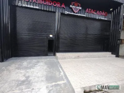 Galpão/Depósito/Armazém para venda ou aluguel, 740m² no Realengo, Rio de Janeiro