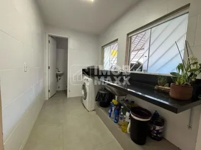 Casa com 6 Quartos à venda, 300m² no Asa Sul, Brasília