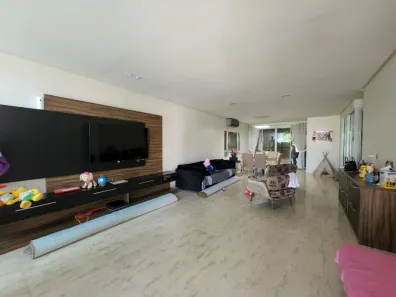 Casa de Condomínio com 3 Quartos à venda, 300m² no Chapada, Manaus