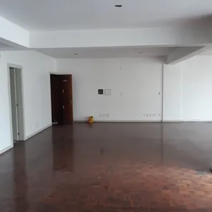 Sala Comercial à venda, 160m² no Centro, Caxias do Sul