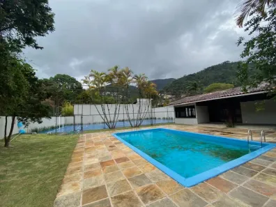 Casa com 7 Quartos para venda ou aluguel, 3980m² no Morin, Petrópolis