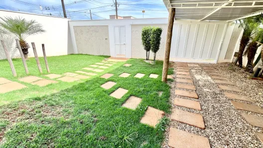 Sobrado com 3 Quartos à venda, 192m² no Santa Cruz, Brotas