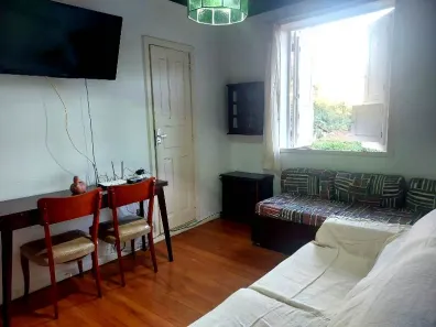 Apartamento com 2 Quartos para alugar, 55m² no Nogueira, Petrópolis