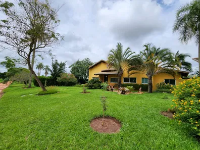 Fazenda/Sítio com 3 Quartos à venda, 300m² no Riviera de Santa Cristina I, Arandu