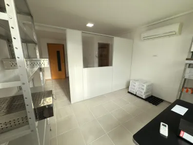 Sala Comercial à venda, 25m² no São Francisco, Niterói