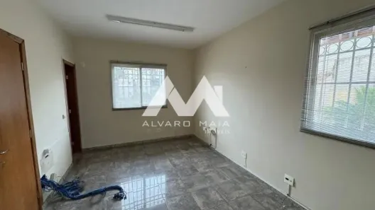 Imóvel Comercial com 5 Quartos para alugar, 300m² no Serra, Belo Horizonte