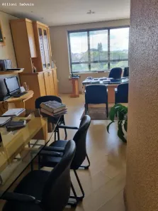 Sala Comercial à venda, 94m² no Vila Costa, Suzano