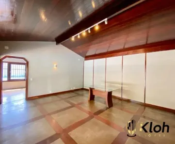 Casa com 4 Quartos para alugar, 240m² no Morin, Petrópolis