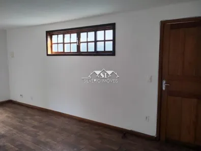 Casa com 2 Quartos para alugar, 75m² no Estrada da Saudade, Petrópolis