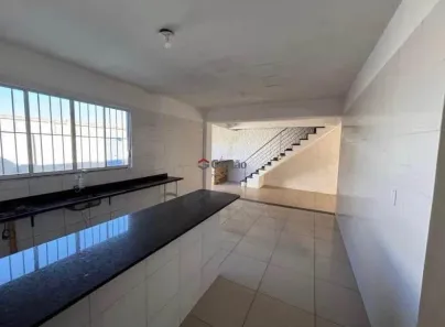 Casa com 3 Quartos para alugar, 100m² no Igara, Canoas