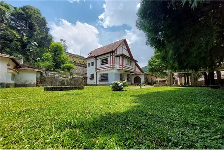 Ponto Comercial para alugar, 430m² no Quarteirão Ingelheim, Petrópolis