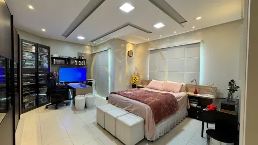 Casa de Condomínio com 4 Quartos à venda, 500m² no Adrianópolis, Manaus