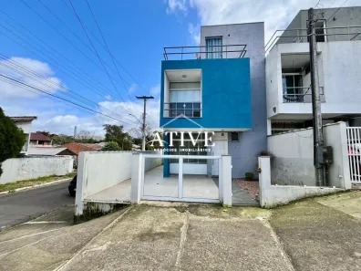 Sobrado com 3 Quartos para alugar, 80m² no Loteamento Jardim Timbaúva, Gravataí