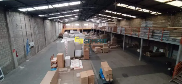 Galpão/Depósito/Armazém para alugar, 1280m² no Distrito Industrial Jardim Piemont Norte, Betim