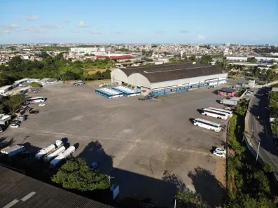 Galpão/Depósito/Armazém para alugar, 930m² no Pirajá, Salvador