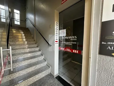 Sala Comercial para alugar, 30m² no Centro, Portão