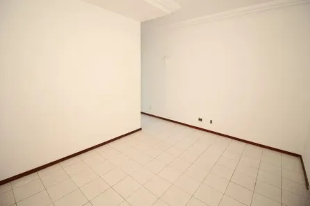 Sala Comercial à venda, 34m² no Lourdes, Belo Horizonte