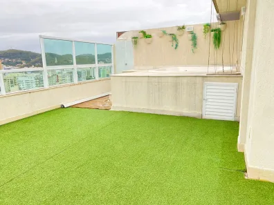 Cobertura com 3 Quartos para alugar, 220m² no Icaraí, Niterói