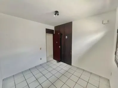 Casa com 5 Quartos para alugar, 175m² no Nossa Senhora de Nazaré, Natal
