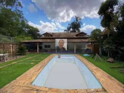 Casa com 4 Quartos para venda ou aluguel, 780m² no Chácara dos Junqueiras, Carapicuíba