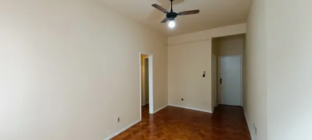 Apartamento com 2 Quartos para alugar, 68m² no Laranjeiras, Rio de Janeiro