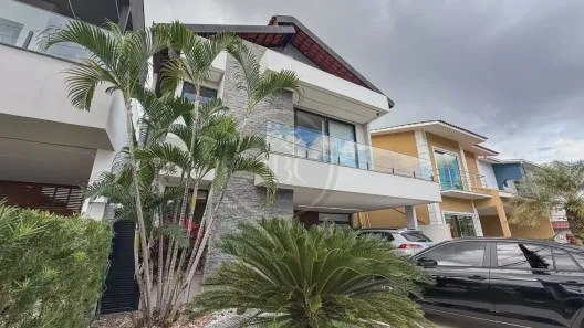 Casa de Condomínio com 4 Quartos à venda, 229m² no Flores, Manaus