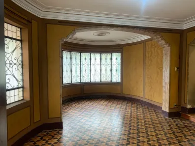 Casa com 4 Quartos para alugar, 212m² no Boa Viagem, Belo Horizonte