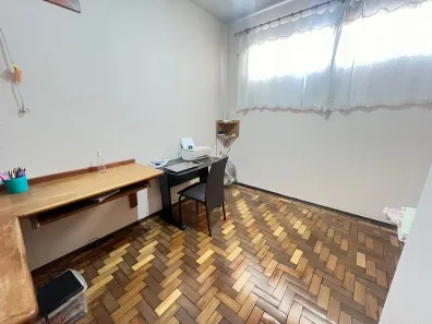 Casa com 3 Quartos à venda, 169m² no Centro, Araras