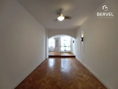 Apartamento com 2 Quartos para alugar, 104m² no Leme, Rio de Janeiro