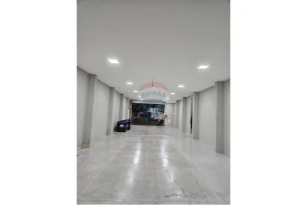 Ponto Comercial para alugar, 185m² no Vila Canária, Salvador