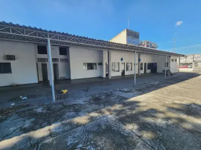 Ponto Comercial para alugar, 450m² no Oswaldo Cruz, Rio de Janeiro