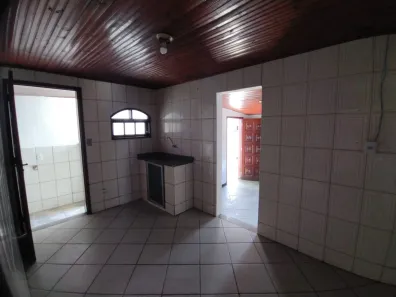 Casa com 3 Quartos para alugar, 90m² no Samambaia, Petrópolis