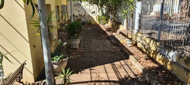 Imóvel Comercial com 3 Quartos à venda, 271m² no Centro, Araraquara