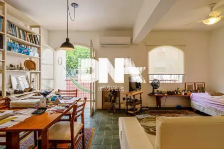 Apartamento com 2 Quartos à venda, 75m² no Humaitá, Rio de Janeiro