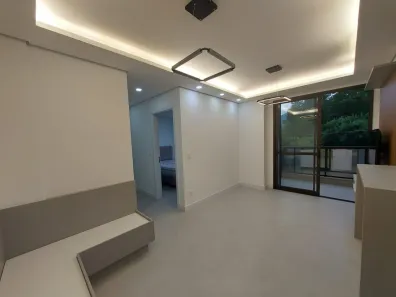 Apartamento com 2 Quartos para alugar, 65m² no , 