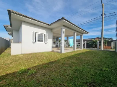 Casas à venda em Torres, RS - Viva Real