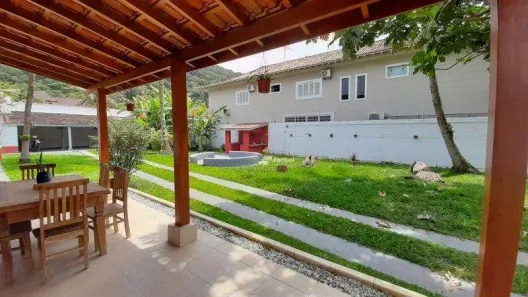 Casa com 5 Quartos à venda, 380m² no Guaiúba, Guarujá