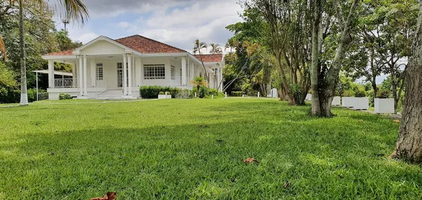 Ponto Comercial à venda, 930m² no São João, Jacareí