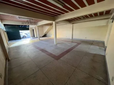 Ponto Comercial para alugar, 300m² no Santa Tereza, Belo Horizonte