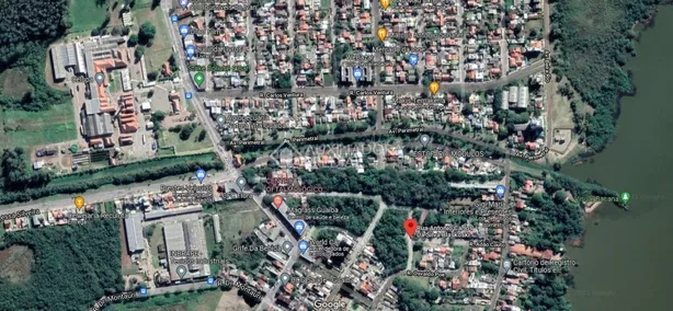 Lote/Terreno à venda, 301m² no Centro, Guaíba