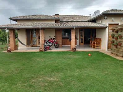 Casa de Condomínio com 3 Quartos à venda, 140m² no Jardim Ninho Verde II, Pardinho