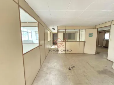 Sala Comercial para alugar, 240m² no Santo Antônio, Belo Horizonte