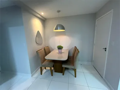 Apartamento com 2 Quartos à venda, 50m² no Nova Brasília de Itapuã, Salvador