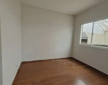 Casa de Condomínio com 3 Quartos para alugar, 130m² no Vila Mogilar, Mogi das Cruzes