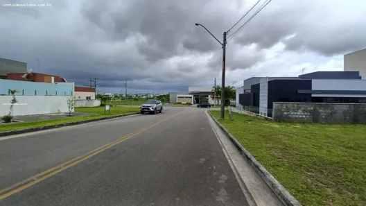 Casa de Condomínio com 4 Quartos para alugar, 275m² no Centro, Camaçari