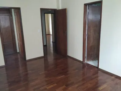 Apartamento com 4 Quartos para alugar, 220m² no Funcionários, Belo Horizonte