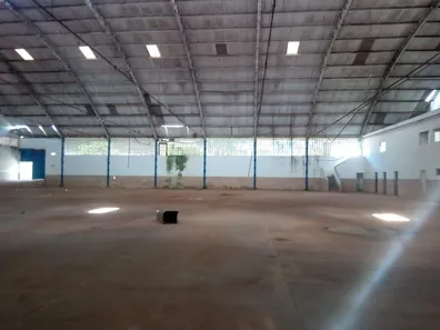 Galpão/Depósito/Armazém para alugar, 3500m² no Cabula, Salvador