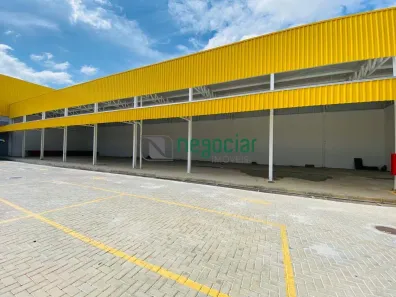 Ponto Comercial para alugar, 600m² no Angola, Betim