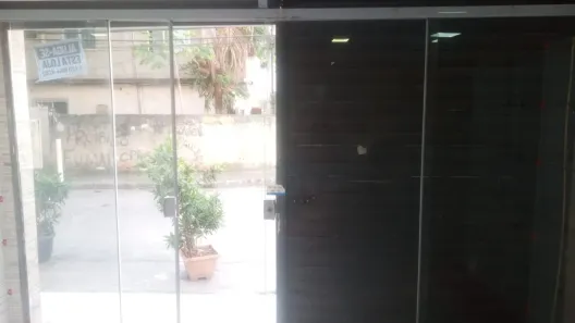 Ponto Comercial para alugar, 30m² no Vargem Pequena, Rio de Janeiro