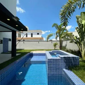Casa de Condomínio com 3 Quartos à venda, 240m² no Candelária, Natal
